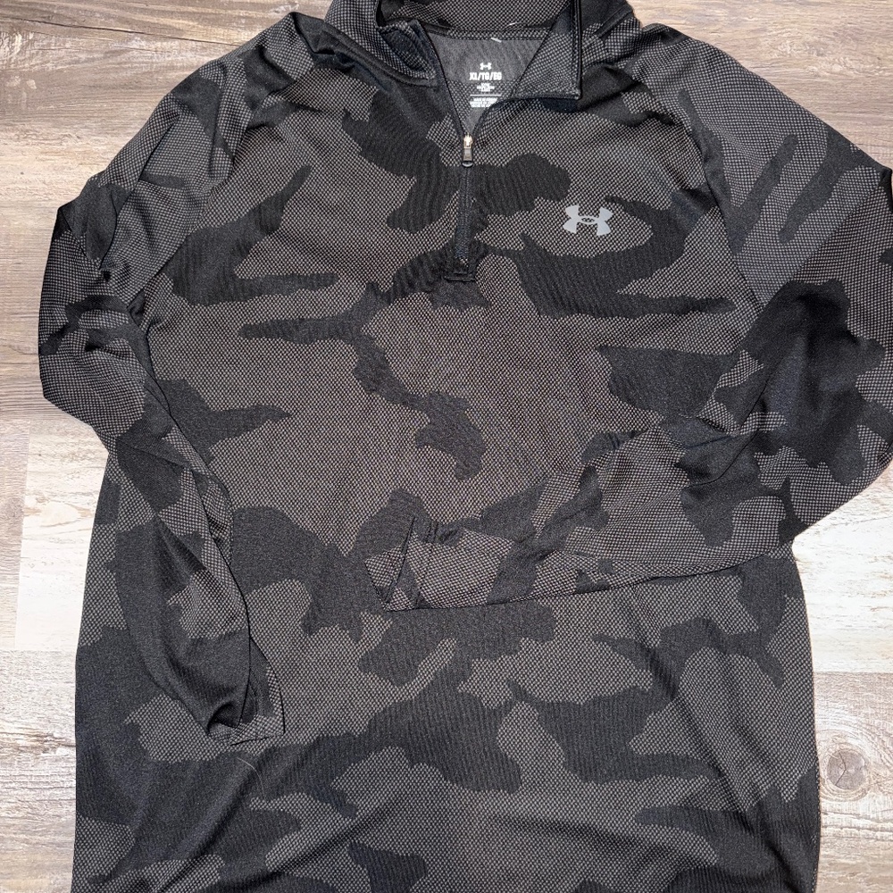 Men’s Under Armour Camo Half Zip